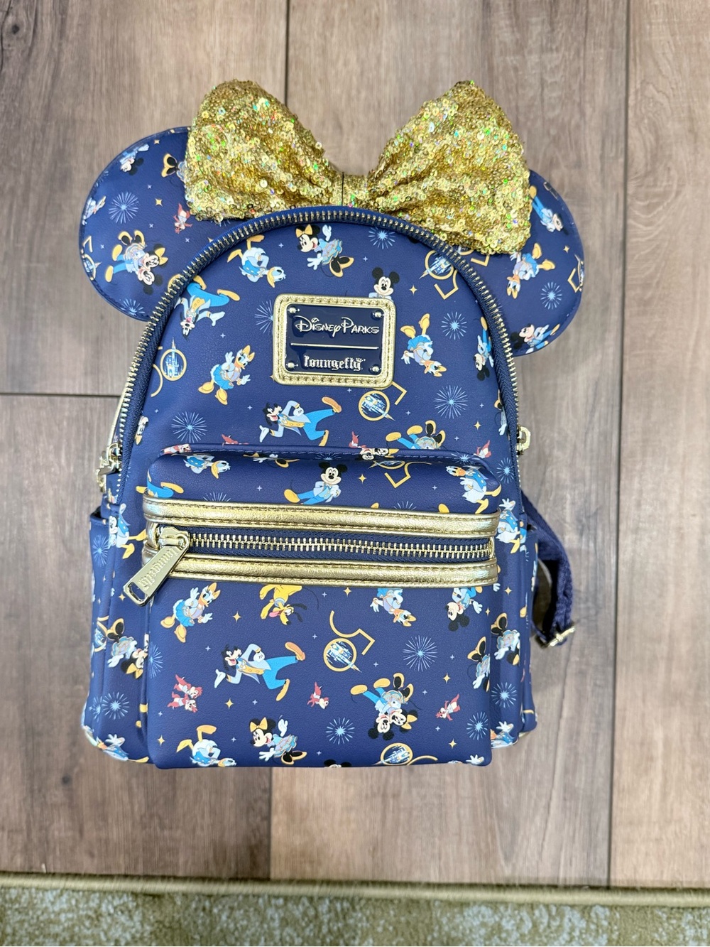 Disney Parks Loungefly Navy Minnie Ear Backpack w/Gold Bow & Minnie Ear included